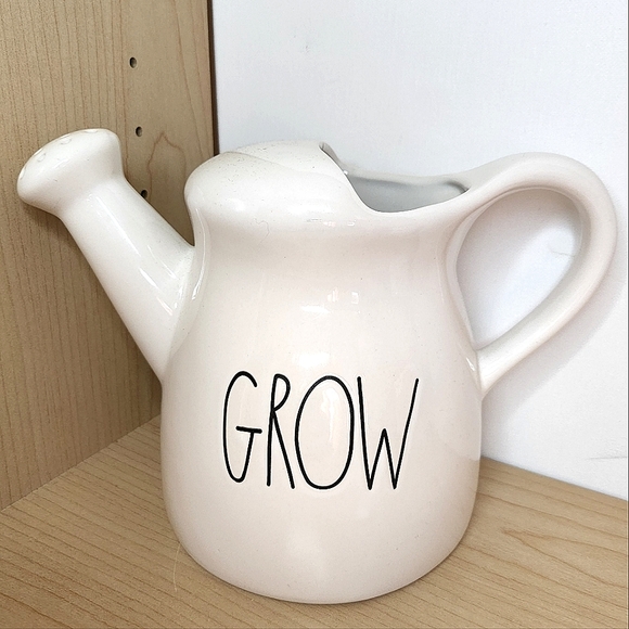 🆕️ Rae Dunn Grow Watering Can Decor Piece - Picture 1 of 1